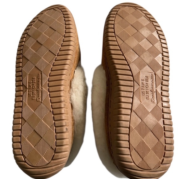Dluxe by Dearfoams Woman’s Genuine Shearling Moc Slippers Chestnut Brown Size 7 - Picture 4 of 5